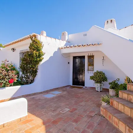 Villa Casa Ryder - Short Walk From Da Marinha Lagoa (Algarve)