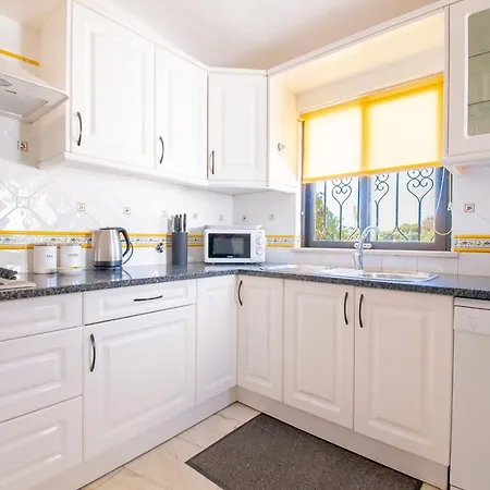 Casa Ryder - Short Walk From Da Marinha Villa Lagoa (Algarve)