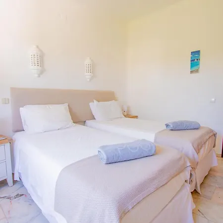 Casa Ryder - Short Walk From Da Marinha *