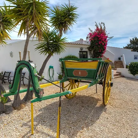 Villa Casa Ryder - Short Walk From Da Marinha Lagoa (Algarve)