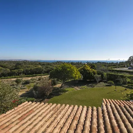 Villa Casa Ryder - Short Walk From Da Marinha Lagoa (Algarve)