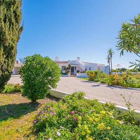 Villa Casa Ryder - Short Walk From Da Marinha Lagoa (Algarve)