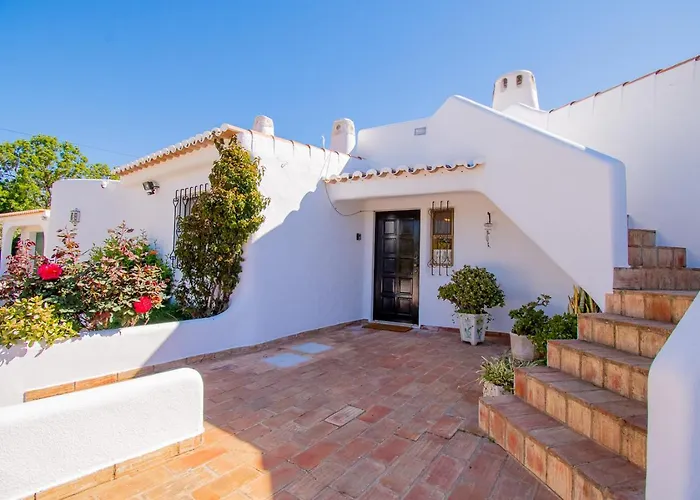 Villa Casa Ryder - Short Walk From Da Marinha Lagoa (Algarve)