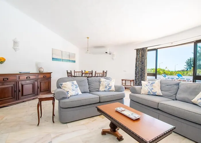 Casa Ryder - Short Walk From Da Marinha Lagoa (Algarve)