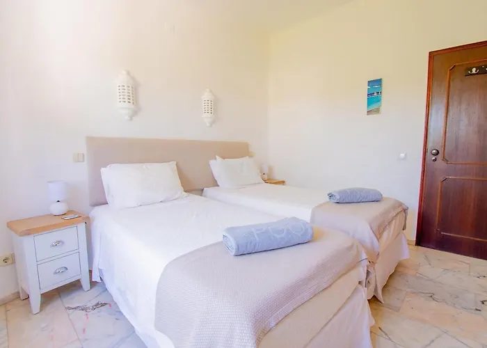 Casa Ryder - Short Walk From Da Marinha *
