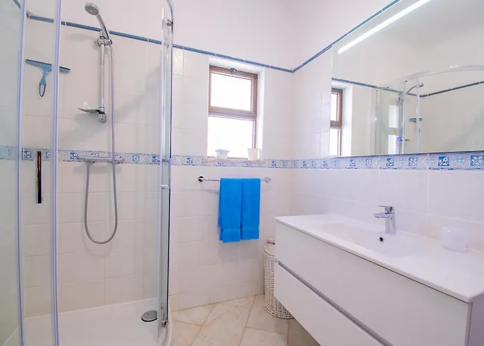 Casa Ryder - Short Walk From Da Marinha *