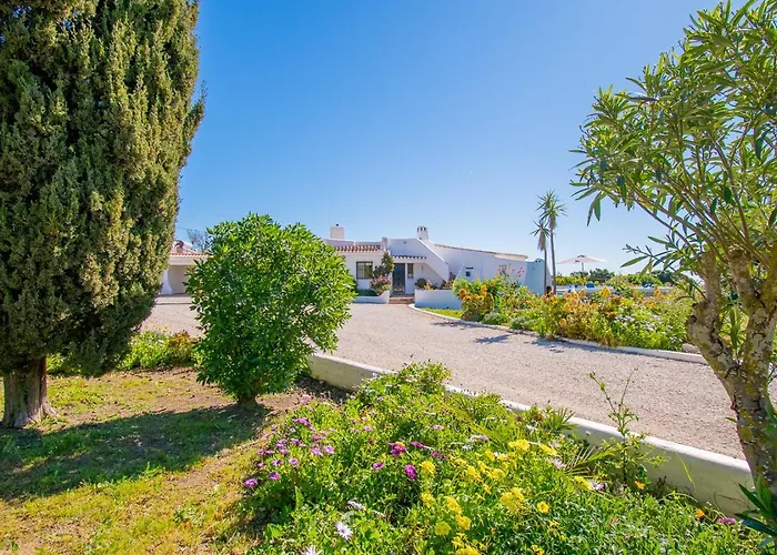 Villa Casa Ryder - Short Walk From Da Marinha Lagoa (Algarve)